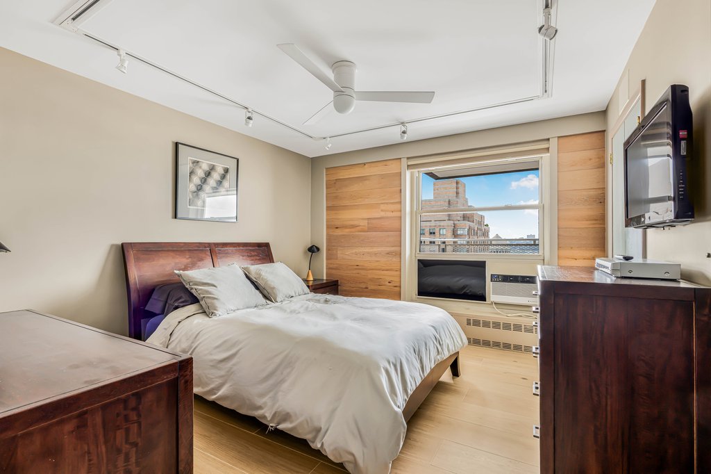 549 West 123rd Street, Unit 21H photo 5
