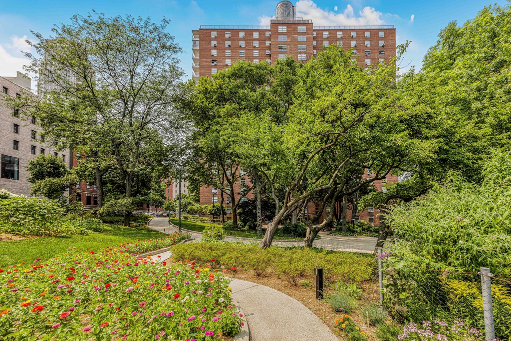 549 West 123rd Street, Unit 21H photo 13