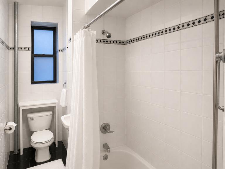 515 West 122nd Street, Unit 4 photo 4