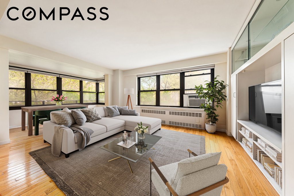 208 East Broadway, Unit J106 photo 2