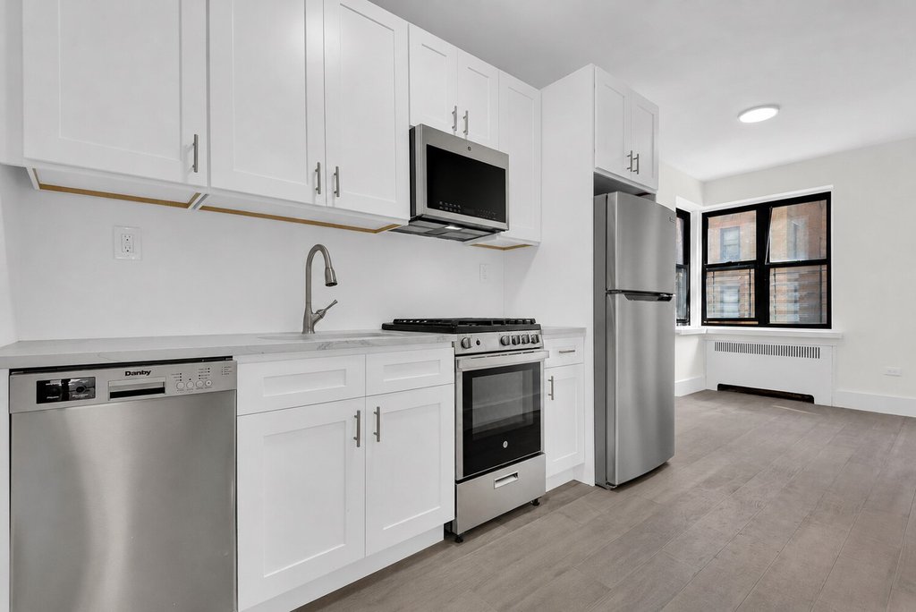 3000 Valentine Avenue, Unit 2H photo 6