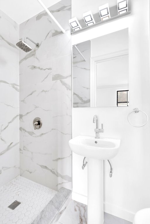 3000 Valentine Avenue, Unit 2H photo 14