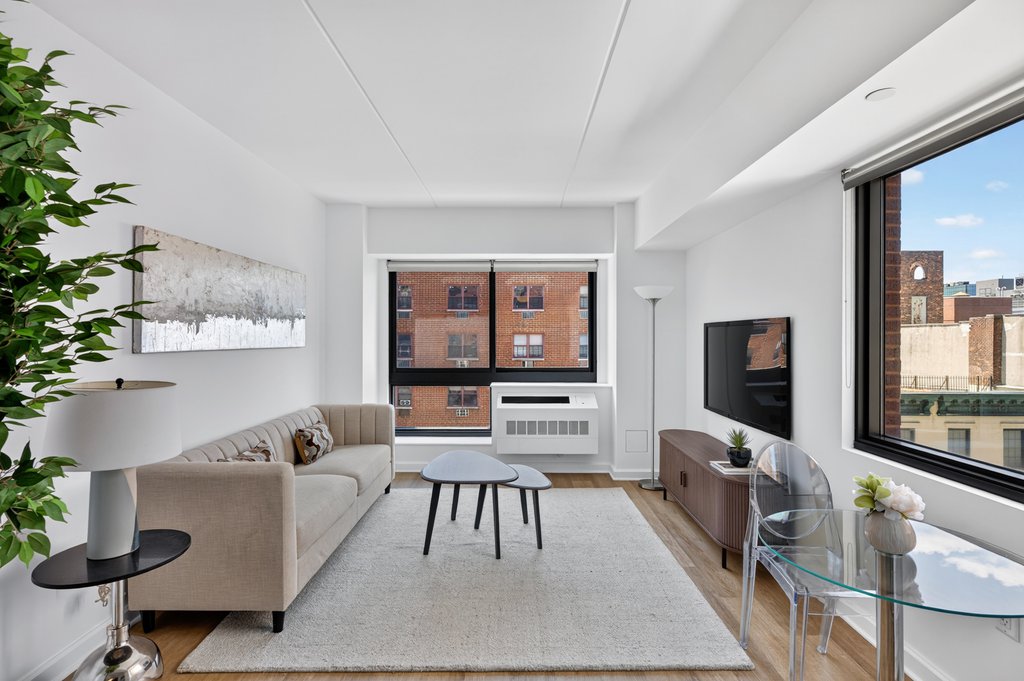 535 West 52nd Street, Unit 6B