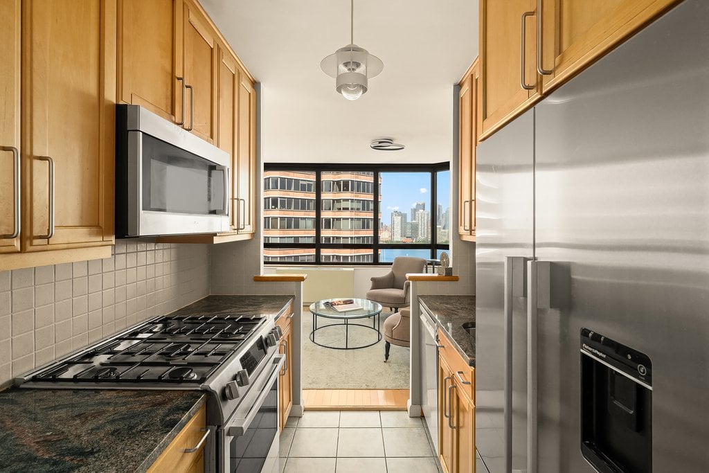 630 First Avenue, Unit 26N photo 5