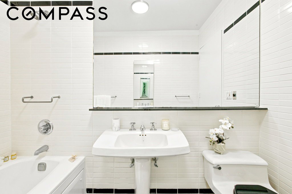 360 East 88th Street, Unit 9B photo 13