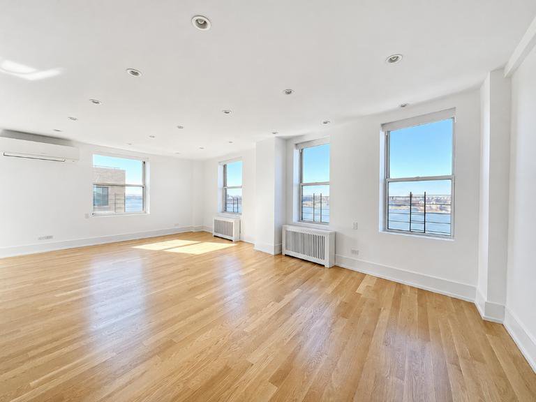 290 Riverside Drive, Unit 15B