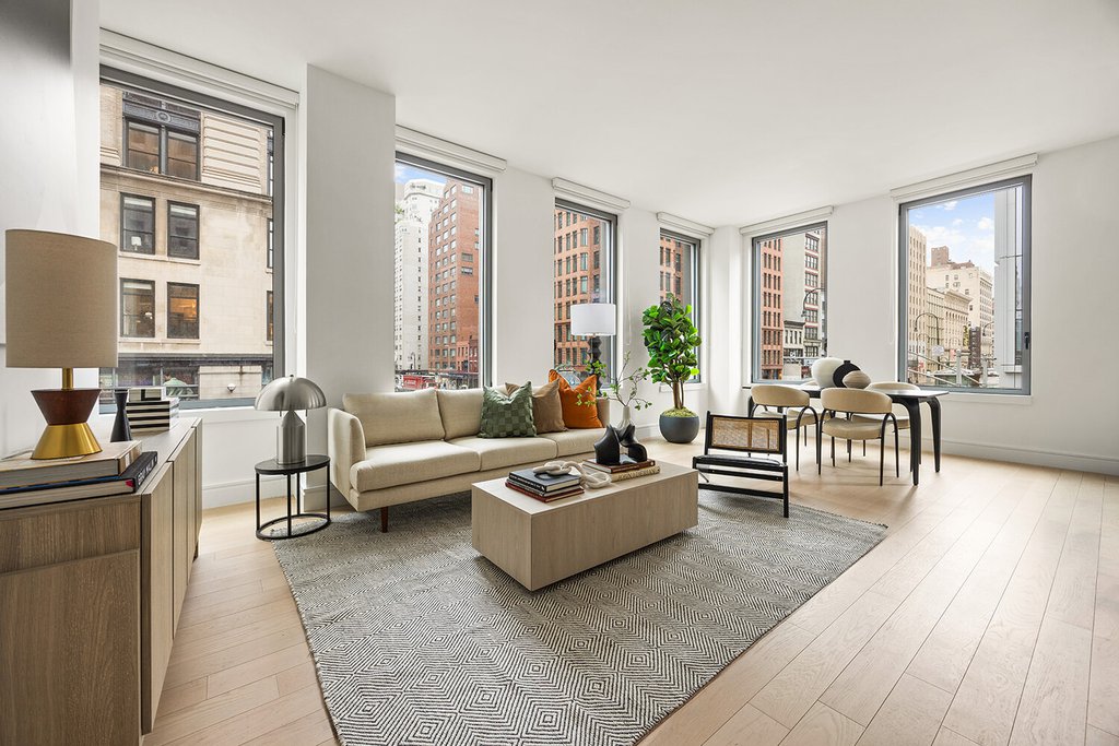 540 Sixth Avenue, Unit 2D