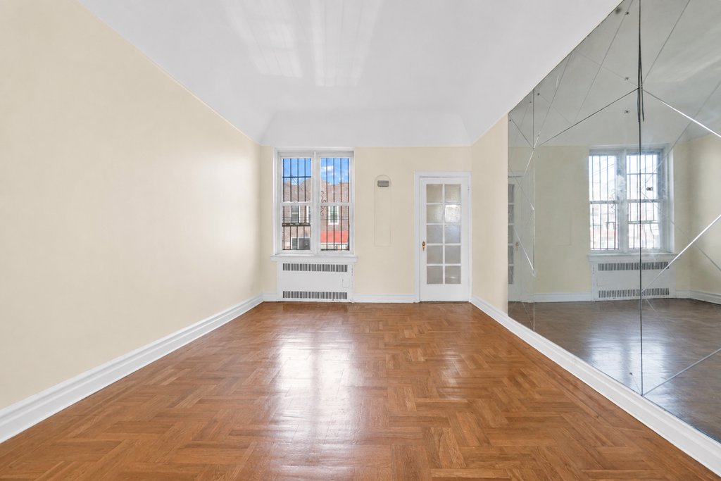 252 East 45th Street – For Sale photo 14