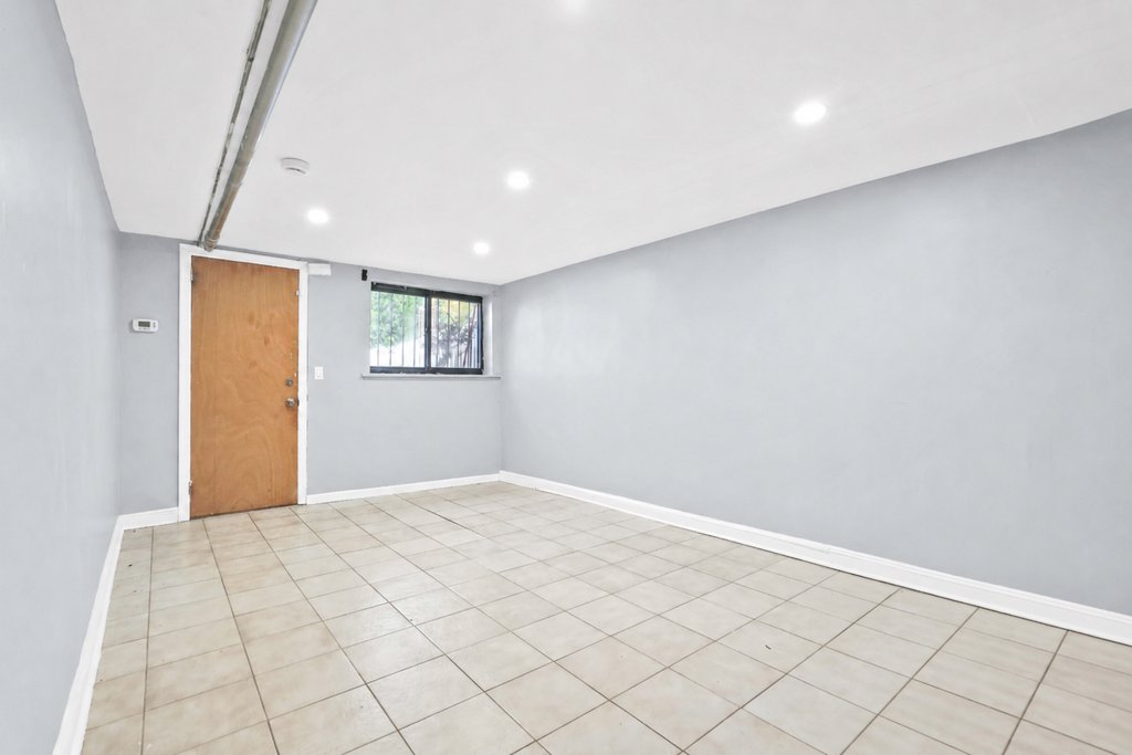 252 East 45th Street – For Sale photo 29