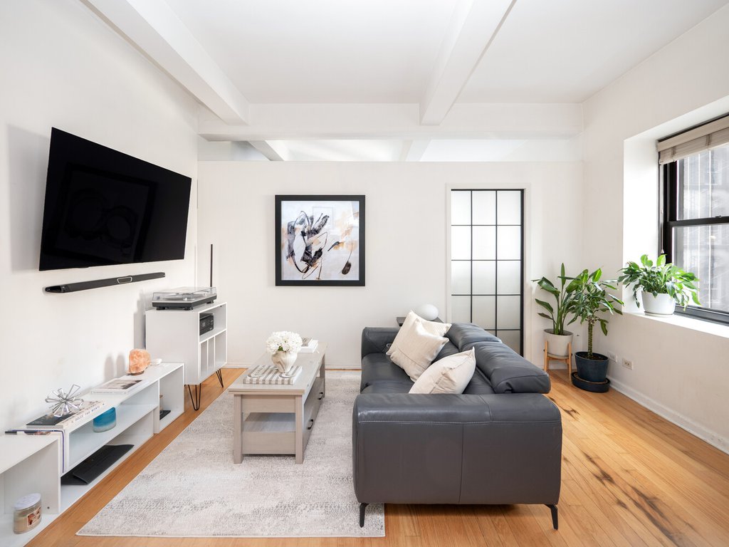56 Pine Street, Unit 15A