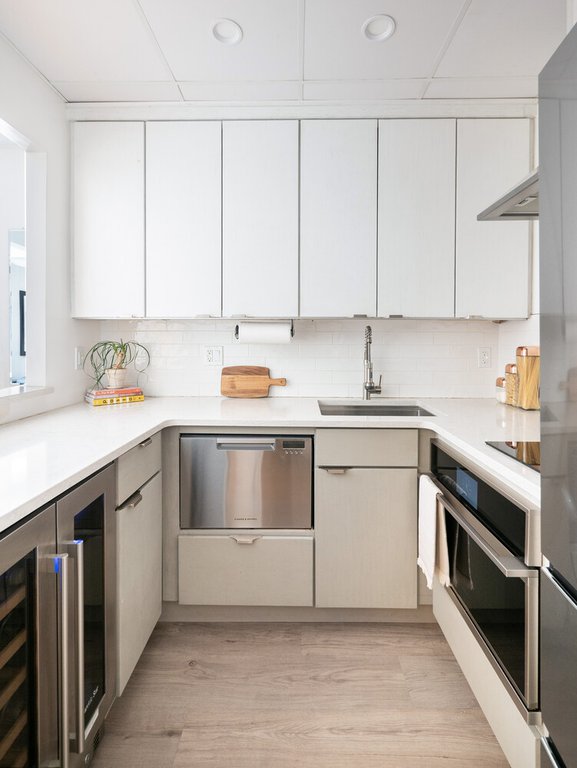 56 Pine Street, Unit 15A photo 2