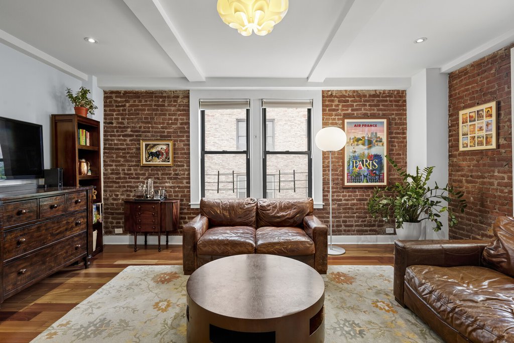 36 West 84th Street, Unit 4A photo 2
