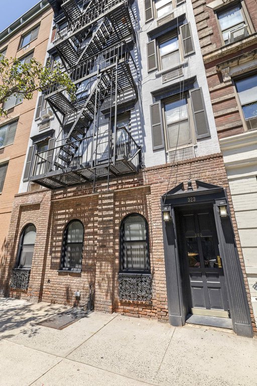 323 East 21st Street, Unit M4 photo 12