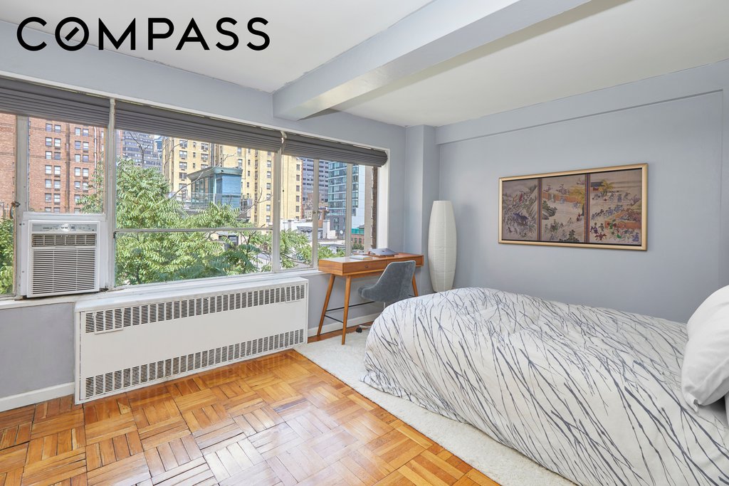 117 East 37th Street, Unit 8F photo 3