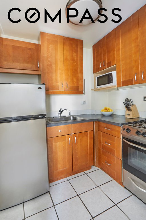 117 East 37th Street, Unit 8F photo 5