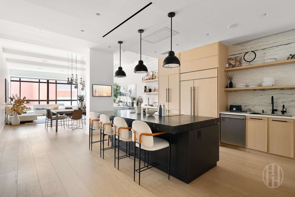111 Barrow Street, Unit 8EF