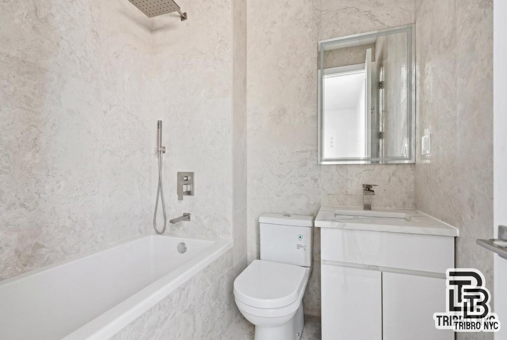 461 Lexington Avenue, Unit 4 photo 12