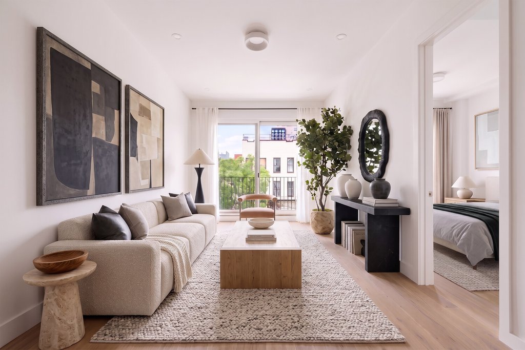 48 Stanhope Street, Unit 2F