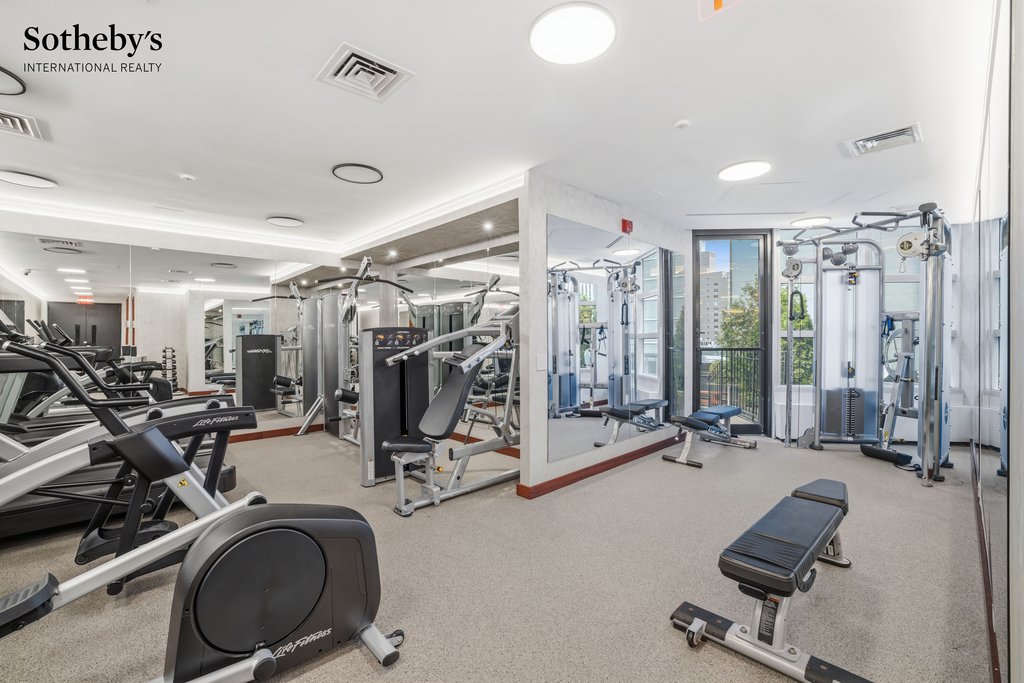 146 West 57th Street, Unit 58F photo 9