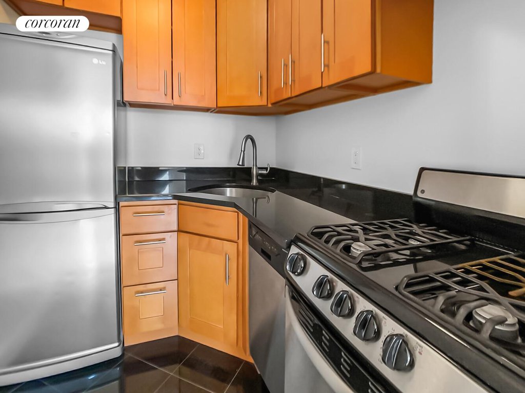 33 West 87th Street, Unit 4B photo 4