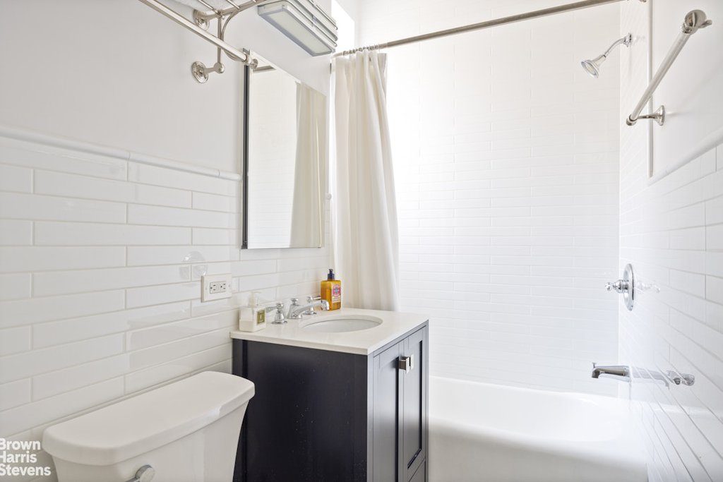 20 West 72nd Street, Unit 1208 photo 7