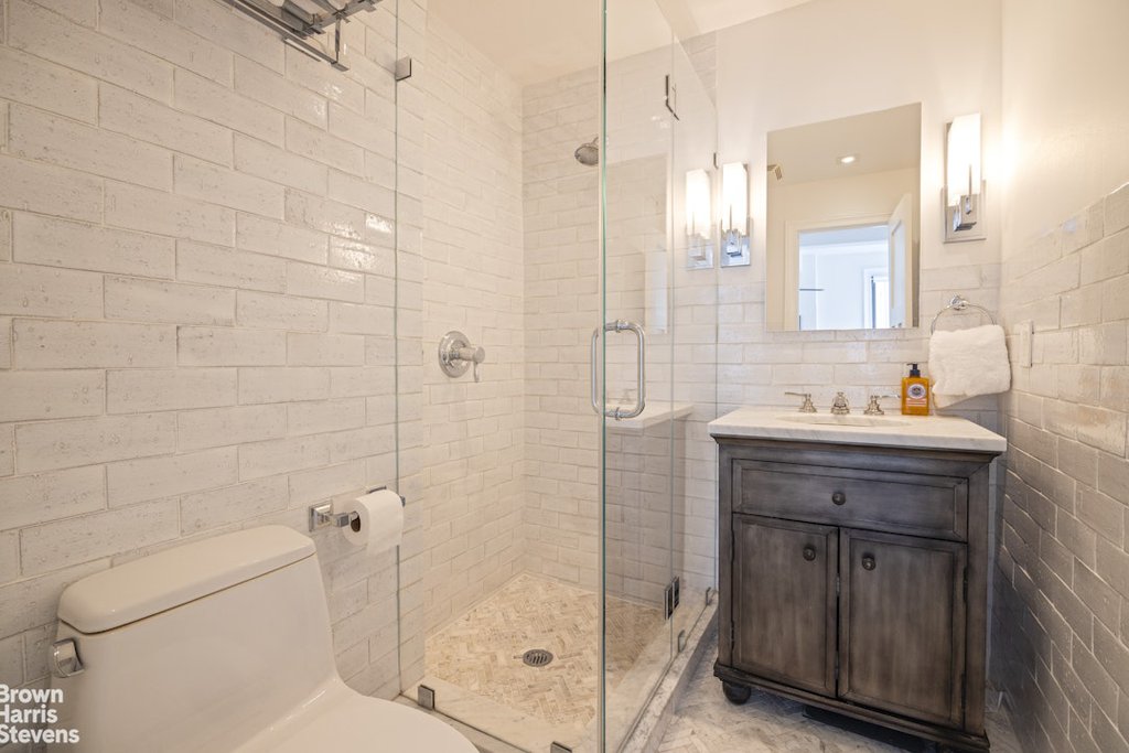 20 West 72nd Street, Unit 1208 photo 9