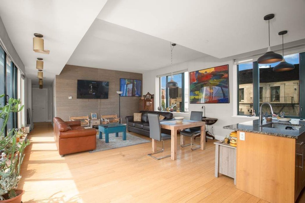 2056 Fifth Avenue, Unit 6D
