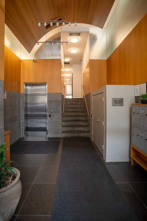2056 Fifth Avenue, Unit 6D photo 14