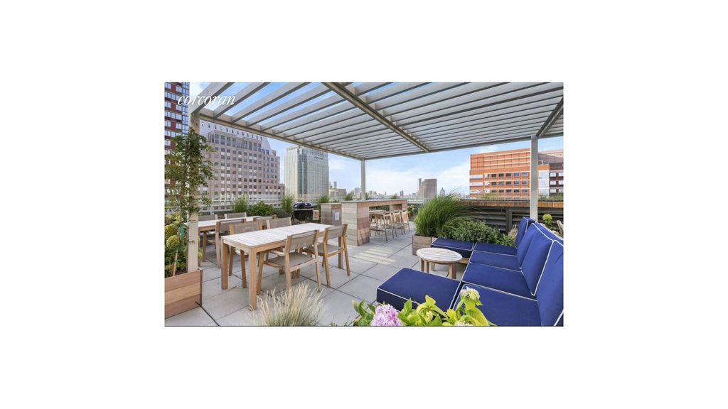 365 Bridge Street, Unit 8O photo 15