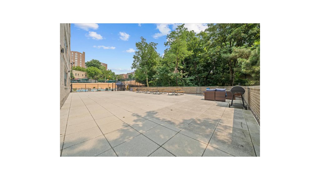 555 Kappock Street, Unit 10U photo 28
