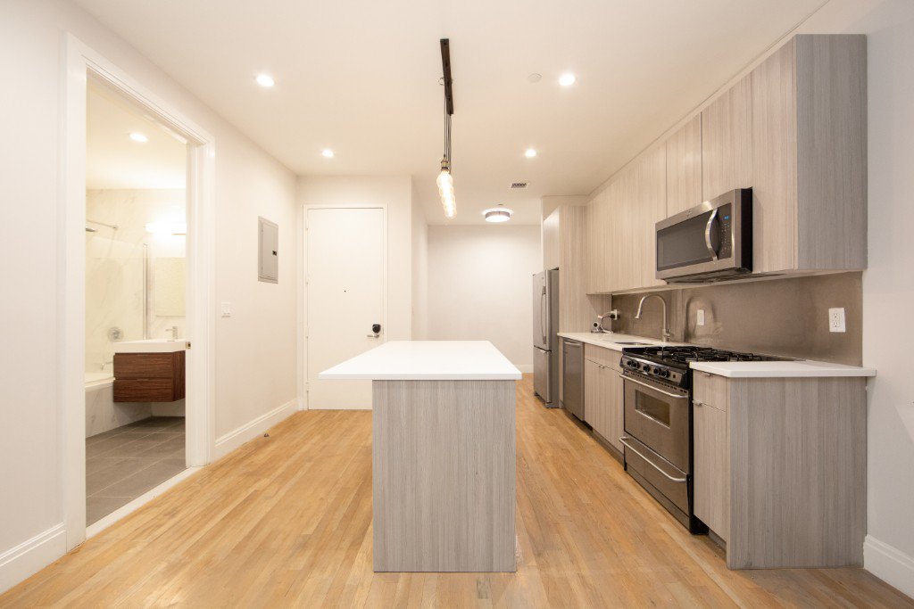 45 Beekman Street, Unit 2S photo 2