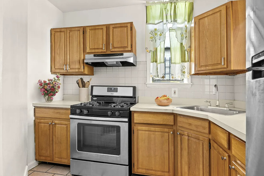 451 West 166th Street, Unit 5C photo 4
