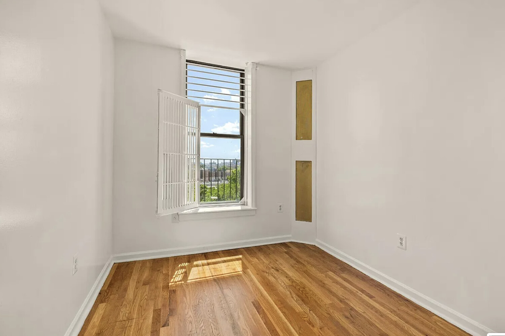 451 West 166th Street, Unit 5C photo 8