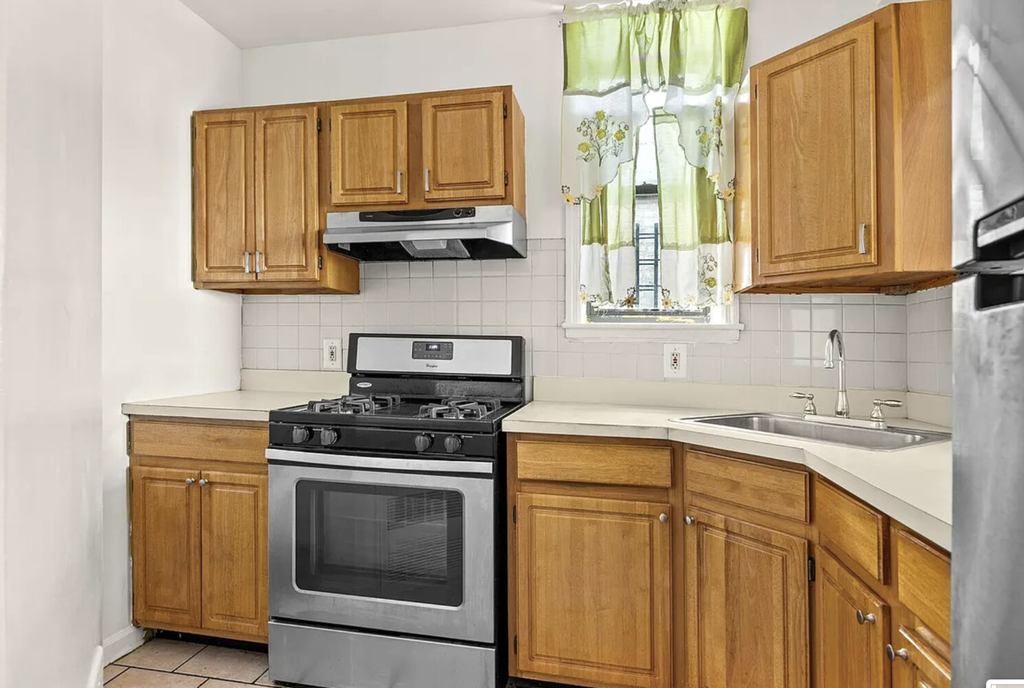 451 West 166th Street, Unit 5C photo 10