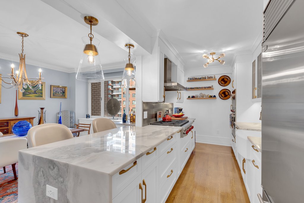 45 Sutton Place South, Unit 10H