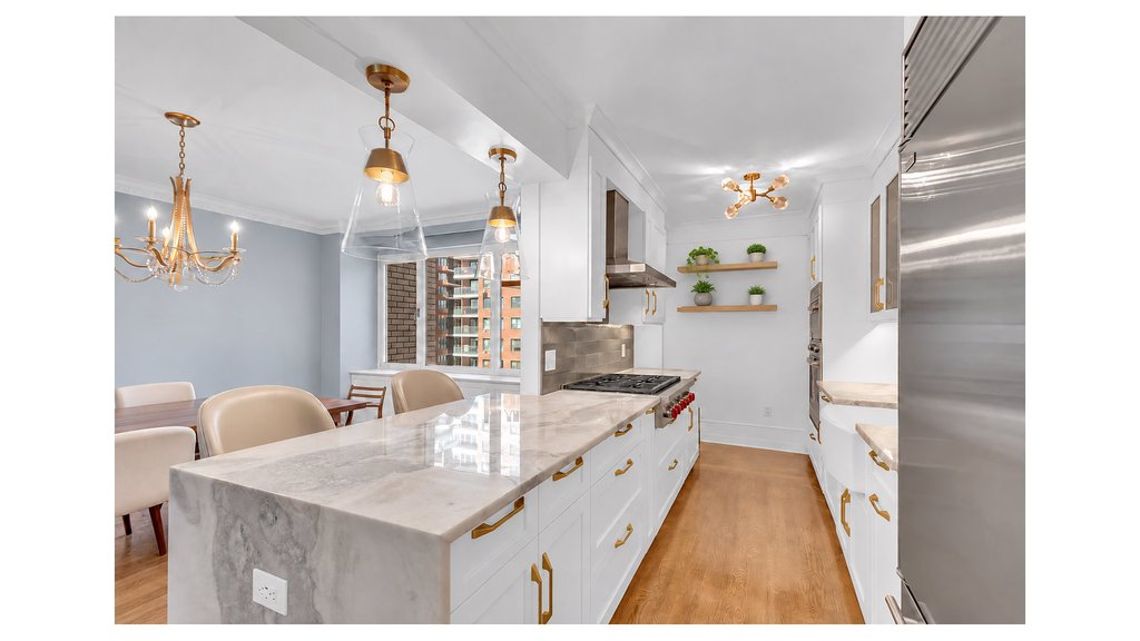 45 Sutton Place South, Unit 10H photo 14