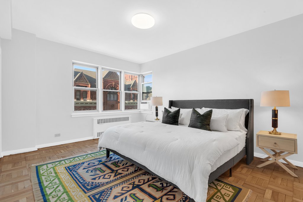 34 Plaza Street East, Unit 607 photo 8