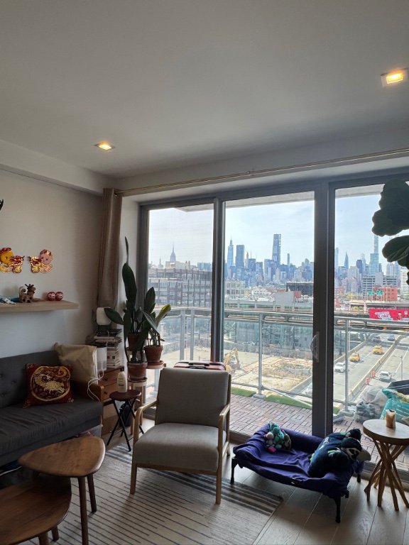 4244 Crescent Street, Unit 6B photo 9