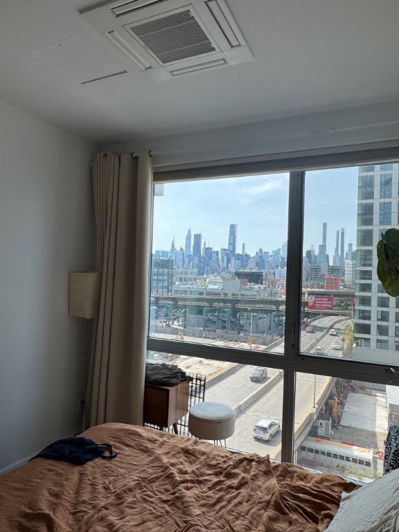 4244 Crescent Street, Unit 6B photo 11