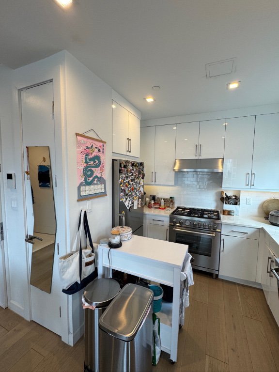 4244 Crescent Street, Unit 6B photo 13