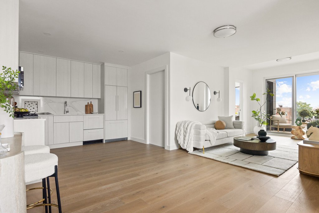 379 Ocean Parkway, Unit 7B photo 3