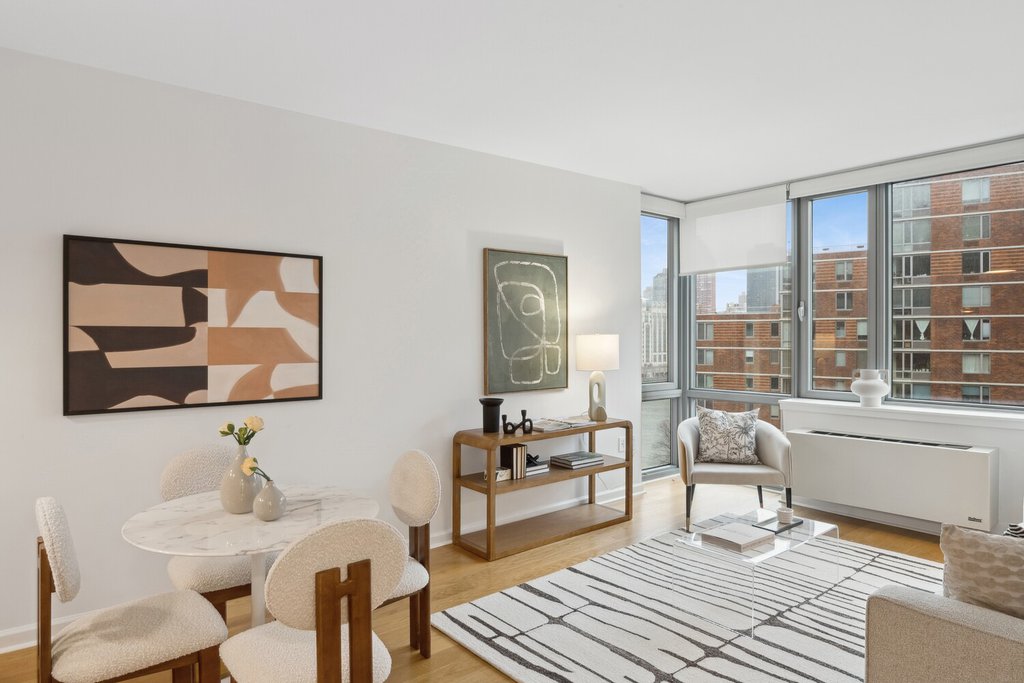 425 Main Street, Unit 8A photo 2
