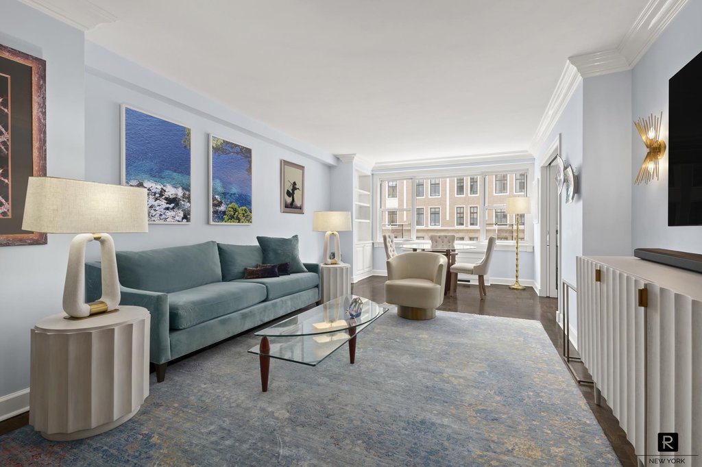 196 East 75th Street, Unit 5D
