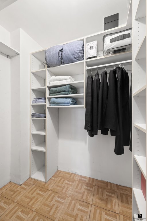 196 East 75th Street, Unit 5D photo 8