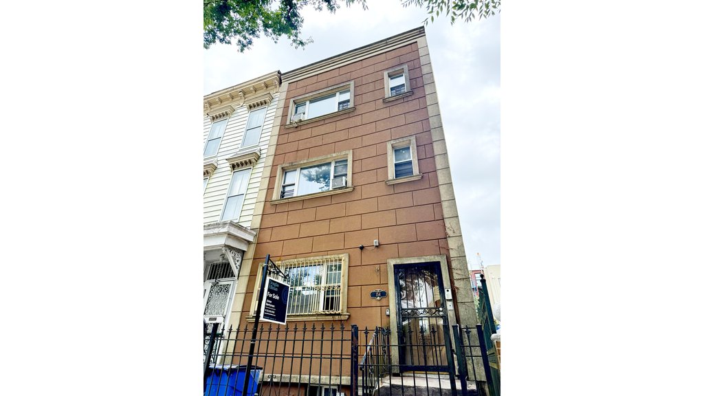 154 Sumpter Street, Unit 3FAM