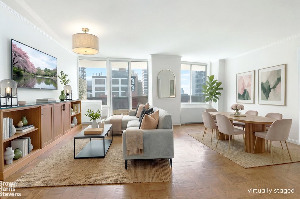 311 East 38th Street, Unit 11B