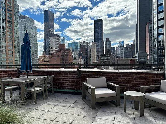 220 East 54th Street, Unit 5E photo 9