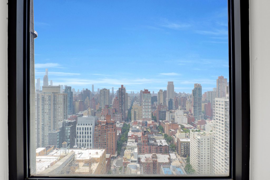 530 East 76th Street, Unit 34/35 photo 76