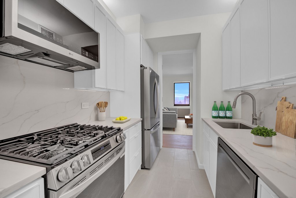 530 East 76th Street, Unit 34/35 photo 21