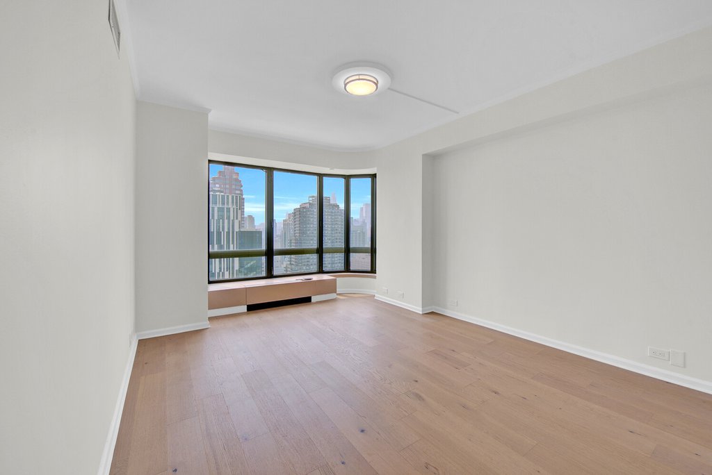 530 East 76th Street, Unit 34/35 photo 63